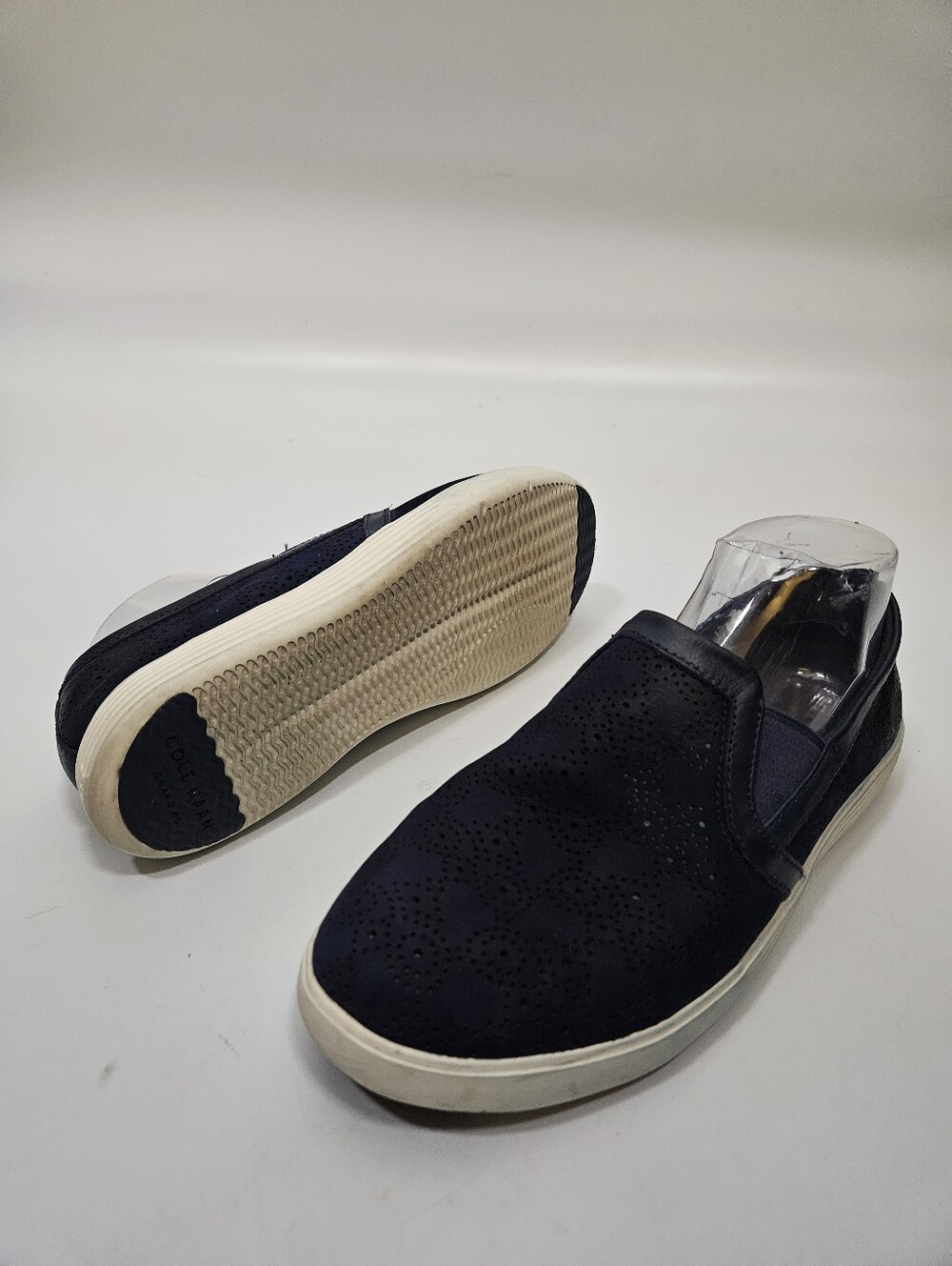 Cole Haan Grand OS Womenās Perforated Slip On Loafer Shoes Size 9B W11481